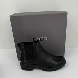 ABEO Vista Chelsea boots black leather chunky moto ankle shoe pull-on new 10